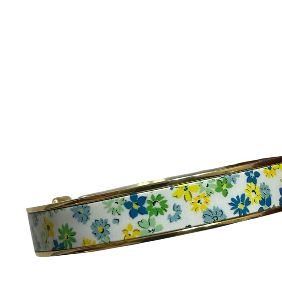 Kate Spade Heritage Spade Flower Hinged Bangle - Picture 6 of 7